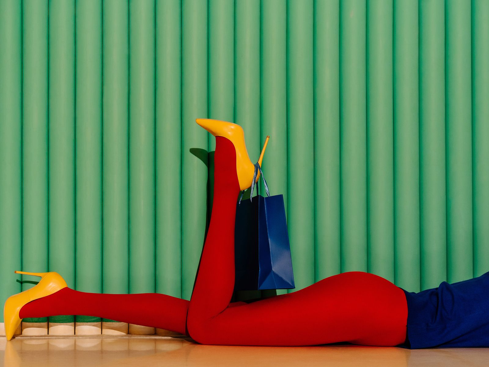 Cómo dejar de comprar cosas que en realidad no necesitas, según los terapeutas financieros